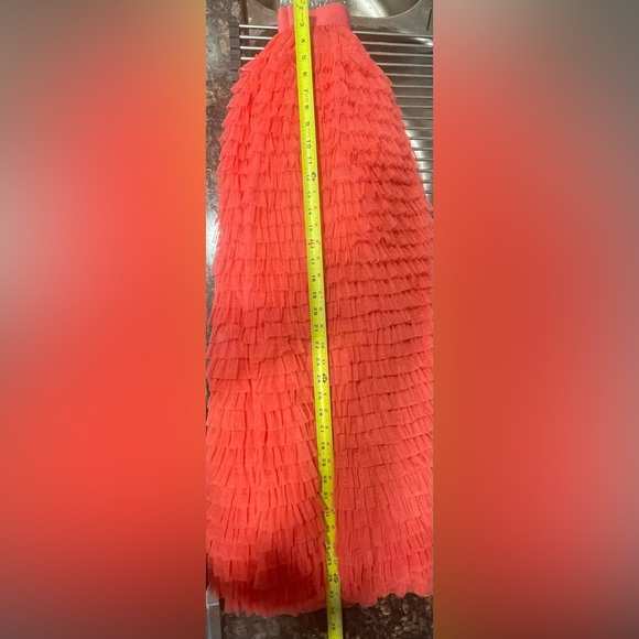 Boden Rachael skirt.  Hard to find!  Sold out quickly - Picture 10 of 10